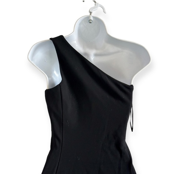 New with tag, Theory Black Leainna Fixture Ponte‎ One-Shoulder Dress,  P (00-0) - Picture 7 of 15